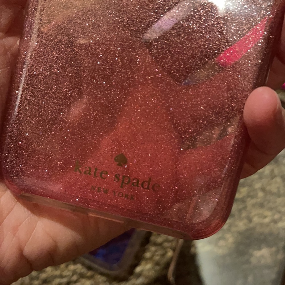 iPhone cases - Picture 2 of 10